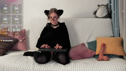 Hibisceae online show from 12-08-24, 05:22