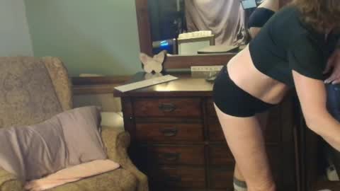 hidden_gold_milf online show from 10-26-25, 03:29