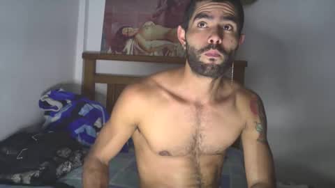 hideonbush online show from 10-20-25, 02:56