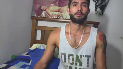 Snapshot of hideonbush051 chatting on 02-18-26, 12:28 hideonbush online show from 02-18-26, 12:28