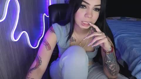 Snapshot of high_fortune chatting on 02-08-26, 08:07 high online show from 02-08-26, 08:07