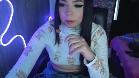 high online show from 03-25-26, 06:30