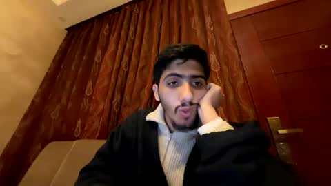 hihi9697 online show from 03-26-26, 12:39