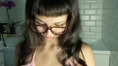 HIHIKA online show from 07-14-26, 08:14