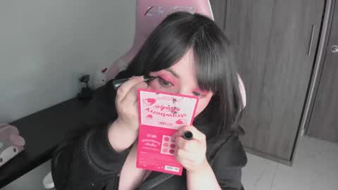 Snapshot of hikaru_arimura chatting on 10-17-25, 10:56 hikaru_arimura online show from 10-17-25, 10:56