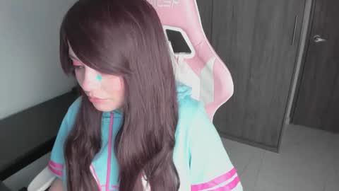 Snapshot of hikaru_arimura chatting on 10-25-25, 02:19 hikaru_arimura online show from 10-25-25, 02:19