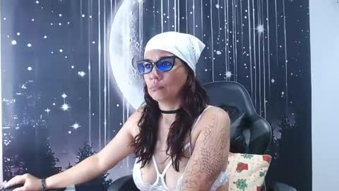 hikaryfire online show from 05-04-26, 12:01
