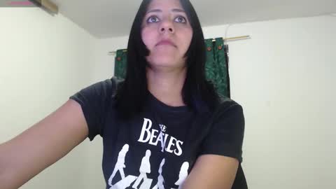 hilaril18 online show from 02-11-26, 12:26