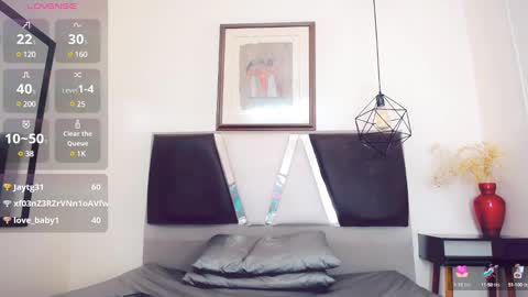 Hilary Avilan online show from 01-18-25, 01:41