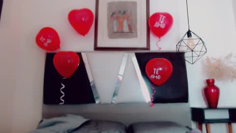 Hilary Avilan online show from 02-17-25, 07:53