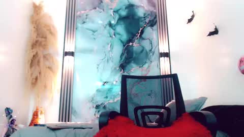 Hilary Avilan online show from 09-08-25, 07:13