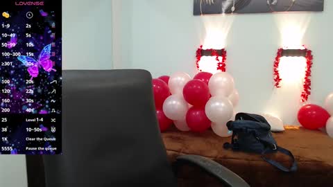 H I L A R Y online show from 02-12-25, 03:07