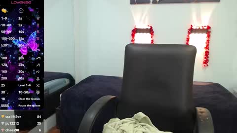 H I L A R Y online show from 03-08-25, 05:49