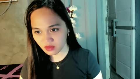 hilarymolly online show from 06-25-26, 09:52