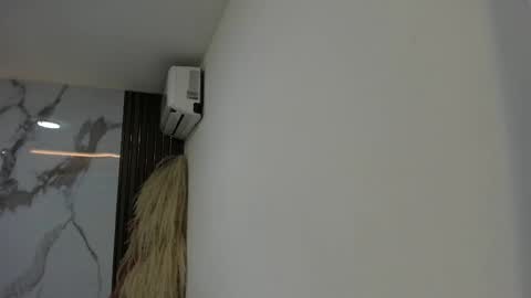 Hilary Thomsom online show from 03-15-26, 12:22