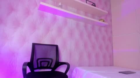  Hillary  online show from 02-02-25, 08:02