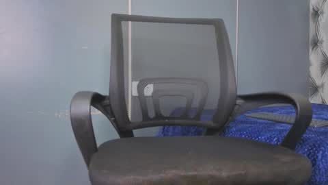  Hillary  online show from 01-05-26, 09:07