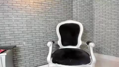 Snapshot of hillary_bigbutt chatting on 03-16-26, 03:34 Hillary online show from 03-16-26, 03:34