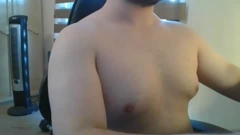 Himbo fox online show from 07-22-26, 12:24