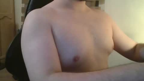 Himbo fox online show from 07-26-26, 03:25