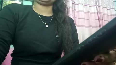 himuhimu22 online show from 12-21-24, 04:30