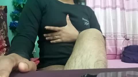 himuhimu22 online show from 12-21-24, 07:35