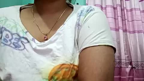 himuhimu22 online show from 01-12-25, 10:34