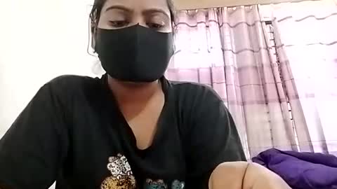 himuhimu22 online show from 02-22-26, 07:51