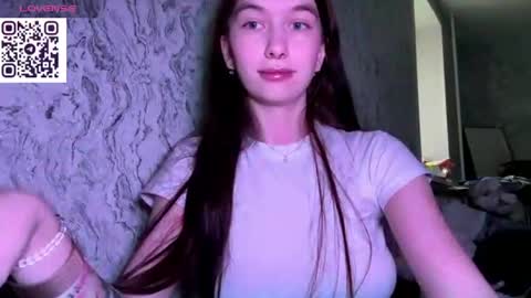Hina online show from 06-23-26, 12:41