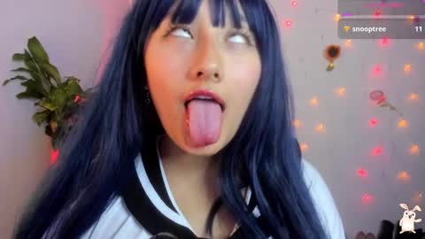 Snapshot of hinata_21_ chatting on 12-05-24, 08:33 hinata online show from 12-05-24, 08:33