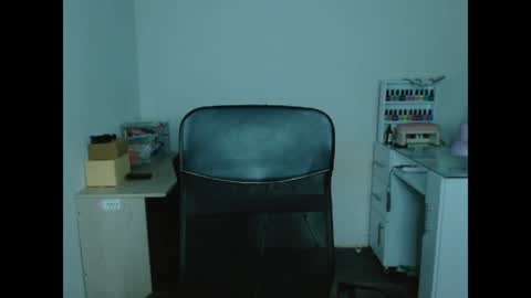      0600AM-1100AM - online show from 05-18-26, 03:35