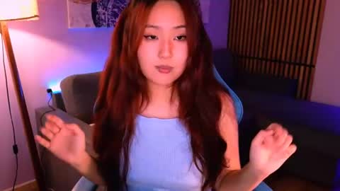 Hinata online show from 06-15-26, 09:33