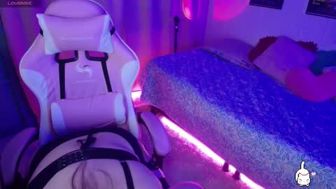 violet moon online show from 09-23-25, 07:44