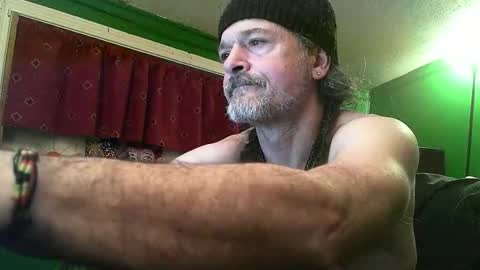 hippiedad333 online show from 04-09-26, 02:22