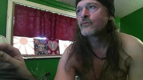 hippiedad333 online show from 05-05-26, 10:18