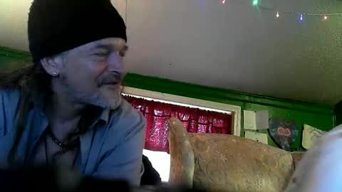 hippiedad333 online show from 05-08-26, 10:59