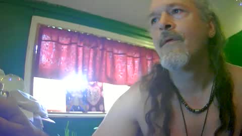 hippiedad333 online show from 06-06-26, 08:46