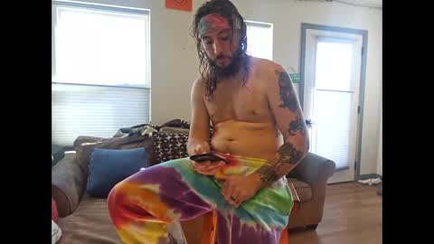 Snapshot of hippiejagain chatting on 11-16-25, 04:34 hippiejagain online show from 11-16-25, 04:34