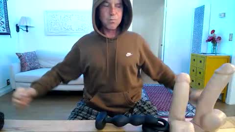 Hippie Jijm online show from 05-10-26, 05:51