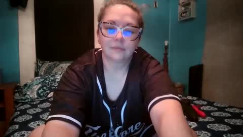 Bella online show from 11-05-25, 06:13