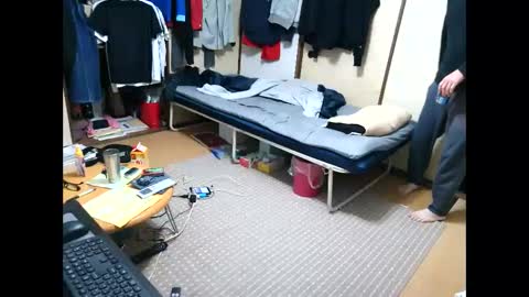 Snapshot of hiro110 chatting on 01-02-25, 07:18 hiro110 online show from 01-02-25, 07:18