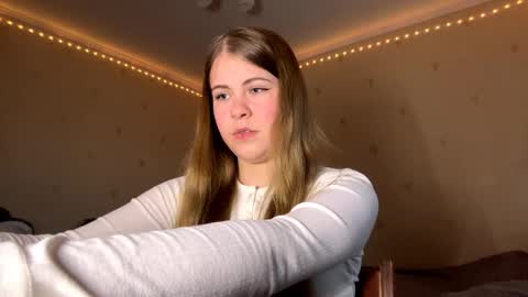 I am Amy ntmu Lets hit 10 Thumbs Up together online show from 03-16-26, 02:54