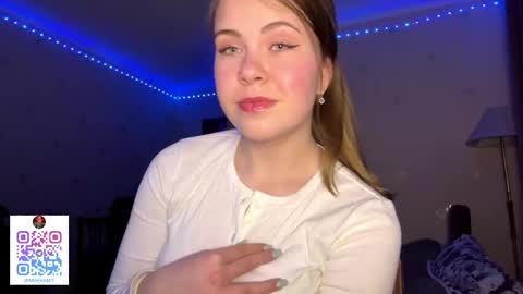 I am Amy ntmu Lets hit 10 Thumbs Up together online show from 03-20-26, 04:12