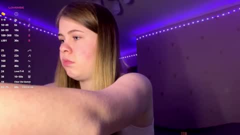 I am Amy ntmu Lets hit 10 Thumbs Up together online show from 03-23-26, 03:21