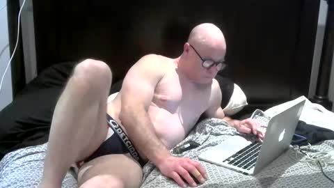 hitmanheart19745197743156 online show from 02-01-25, 05:28