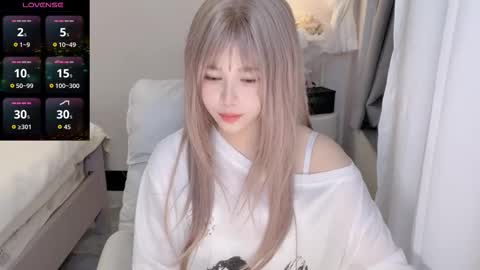 hkchengcheng online show from 02-01-26, 02:26