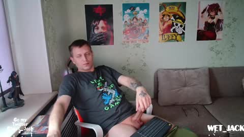 Snapshot of hlestus chatting on 12-02-24, 07:25 Wet Jack online show from 12-02-24, 07:25