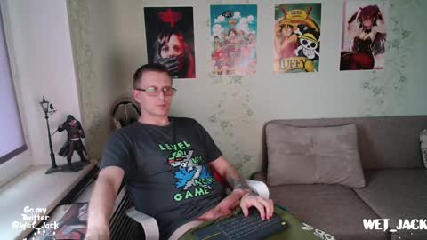 Snapshot of hlestus chatting on 12-03-24, 12:16 Wet Jack online show from 12-03-24, 12:16