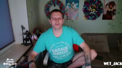 Snapshot of hlestus chatting on 12-17-24, 06:02 Wet Jack online show from 12-17-24, 06:02