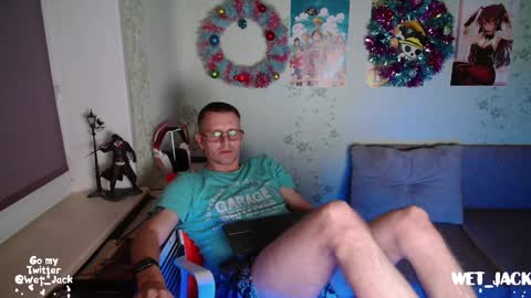 Snapshot of hlestus chatting on 12-22-24, 05:32 Wet Jack online show from 12-22-24, 05:32